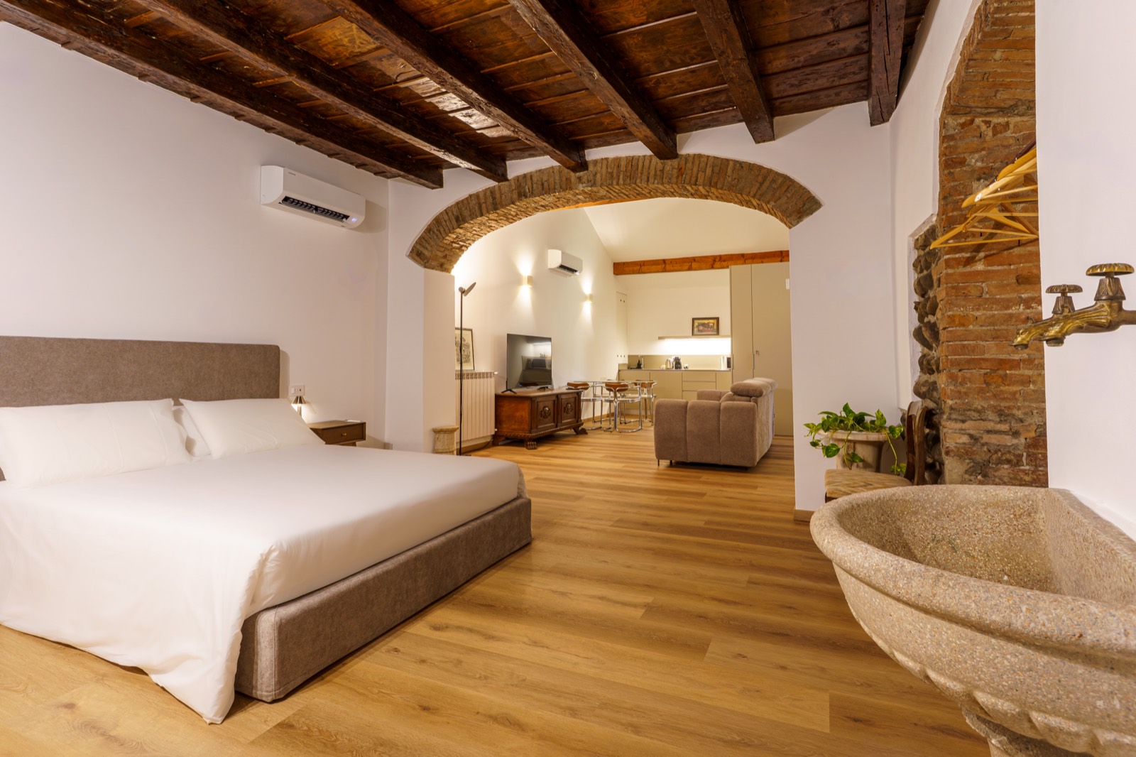 Double bed with hypoallergenic memory-foam mattress – Bergamo DiMora, Bergamo